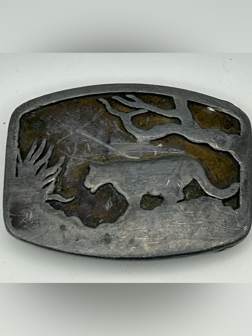 Indiana Metal Craft 1977 Vintage Cougar on Mtn  Metal Belt Buckle. Silver/Bronze
